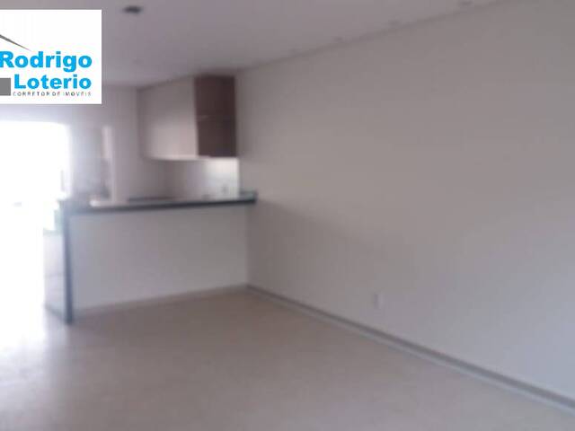 Casa para Venda em Rio Claro - 2