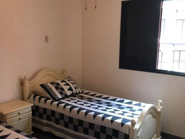 Apartamento para Venda em Guarujá - 5