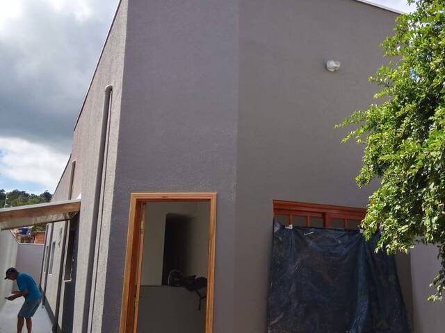 Casa para Venda em Rio Claro - 1