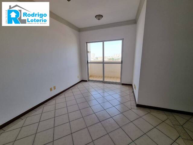 #1112 - Apartamento para Venda em Rio Claro - SP - 2