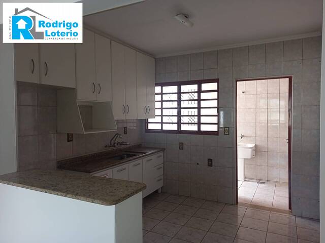 Casa para Venda em Rio Claro - 2