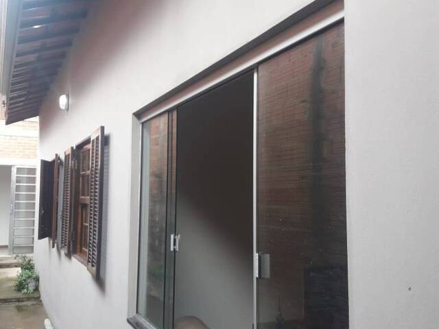 Casa para Venda em Corumbataí - 5