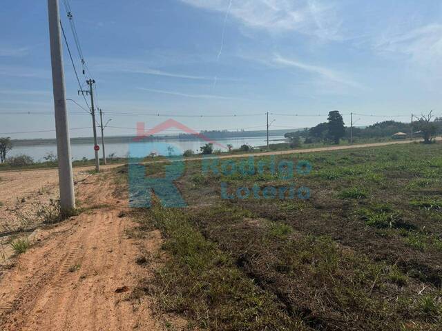 Terreno para Venda em Santa Maria da Serra - 2